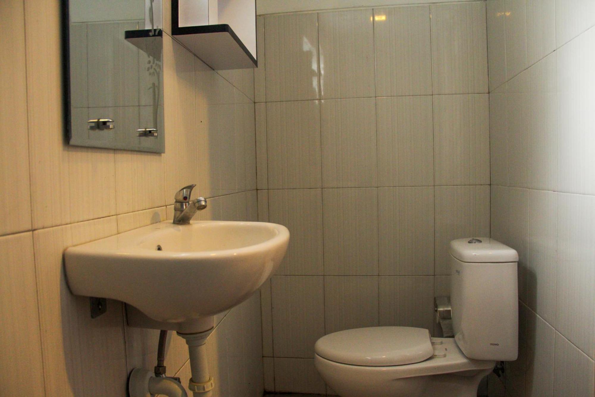 Nyoman Guesthouse Canggu Номер фото